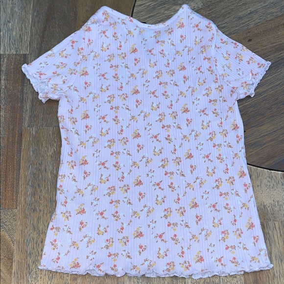 Short Sleeve Top Bundle - Picture 10 of 11